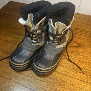 Boys Winter Boots Size 11 Skechers Youth Waterproof Duck Snow Black / Camo